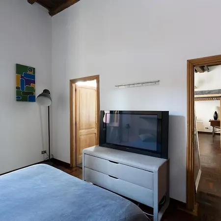 Rufina Apartment *